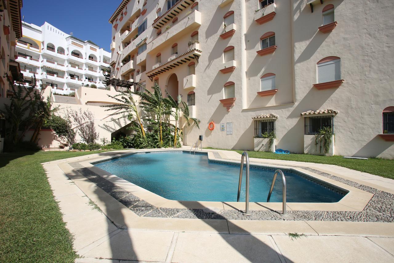 Апартаменты Marina Bay Playa Del Cristo Эстепона Экстерьер фото